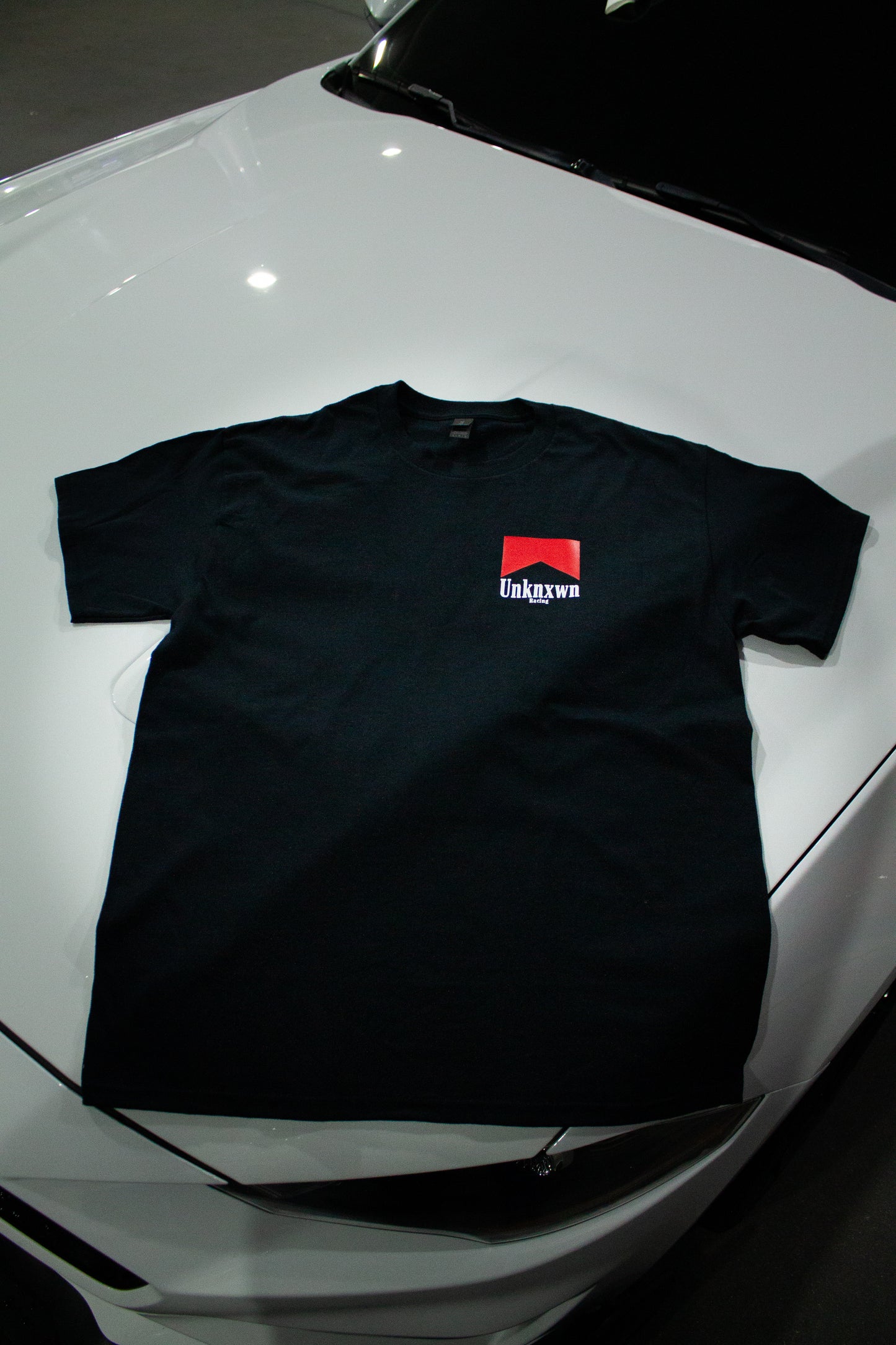 Marlboro Unknxwn Racing tees